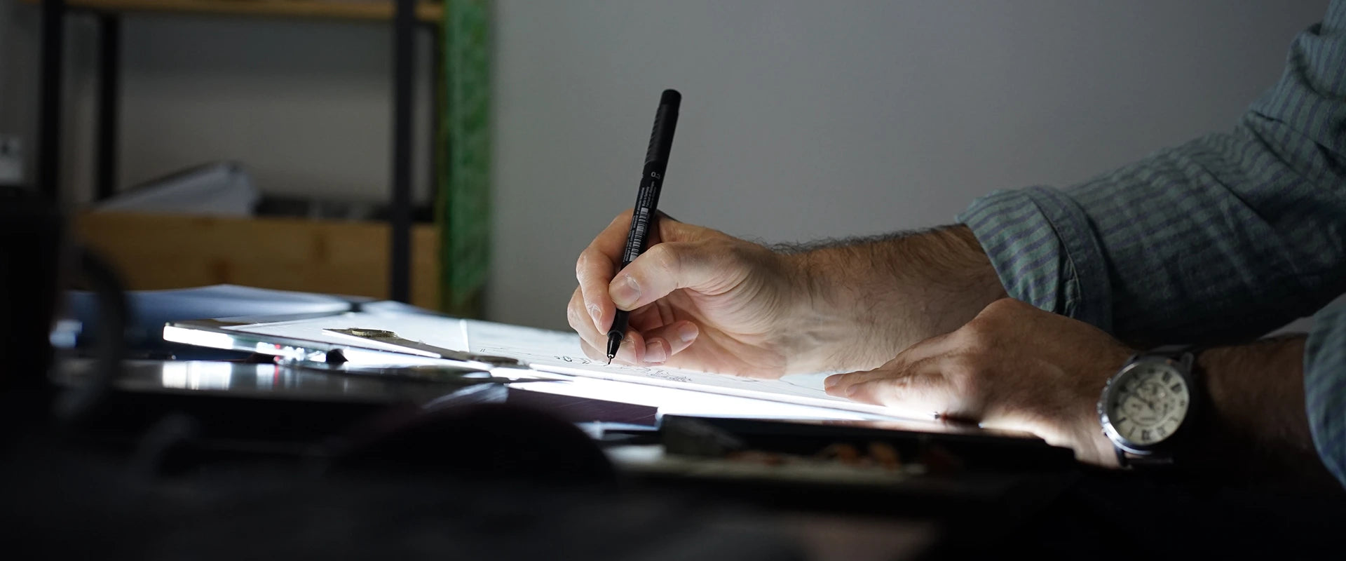 Guénaël Grabowski, illustrateur de l'affiche Frankenstein en sérigraphie pour TAIN